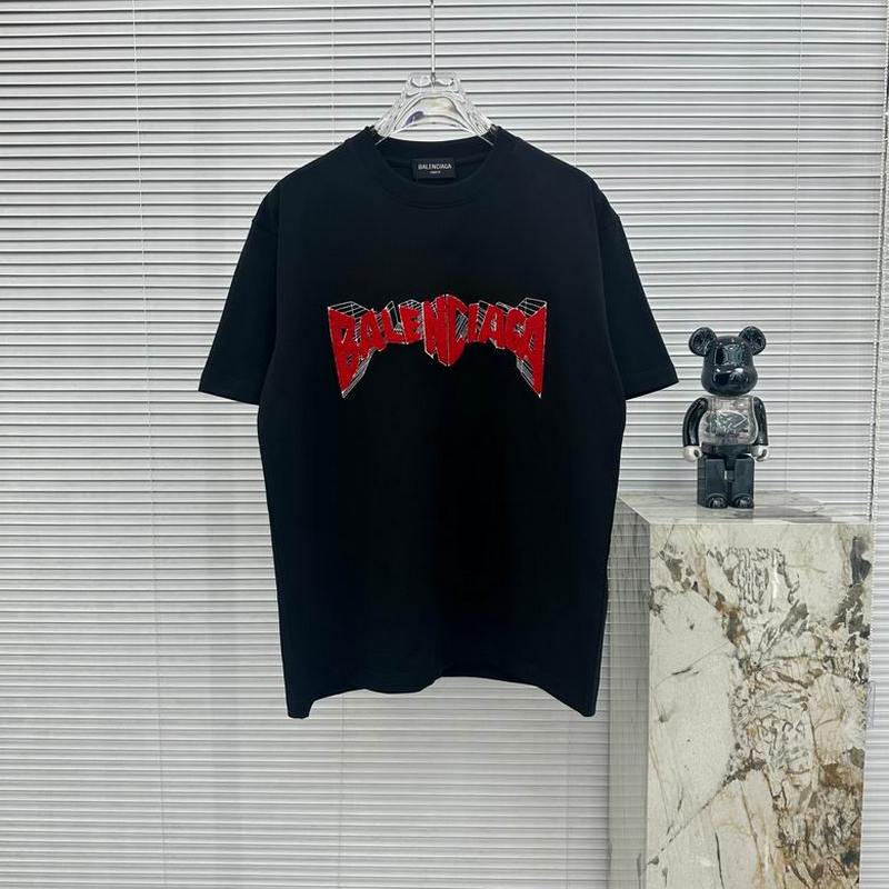 Balenciaga Men's T-shirts 120